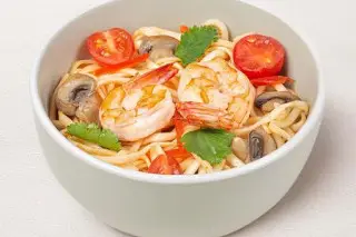 Wok том ям с креветкой l
