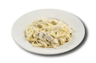 Тальятелле с курицей и овощами