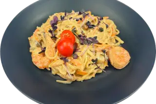 Лапша в устричном соусе с морепродуктами