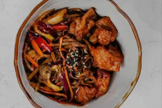 Гречневая лапша с курицей