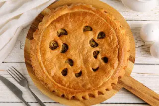 Пирог с картофелем и грибами