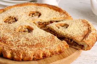 Пирог с яблоками