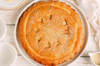 Пирог с курицей и сыром