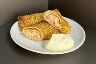 Блины с ветчиной и сыром