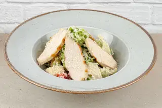 Цезарь с курицей