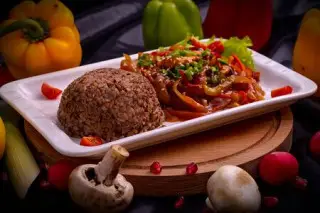 Куриное филе в кисло-сладком соусе