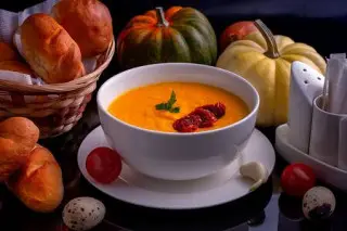 Суп-крем с тыквой и кукурузой