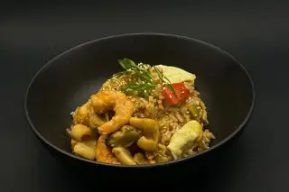 Рис с морепродуктами