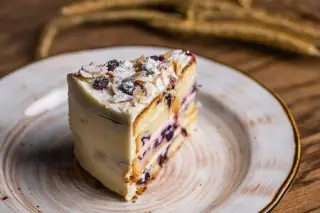 Торт Черничный кусок