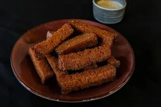 Гренки чесночные 