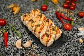 Ролл запеченный с курицей