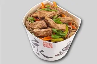 Соба Wok со свининой