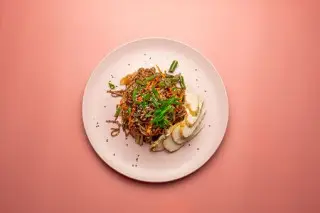 Гречневая лапша с курицей терияки
