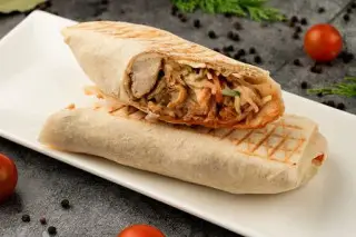 Шаурма куриная на углях