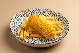 Сырный корн дог