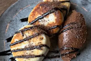 Сырники классики с соусом на выбор