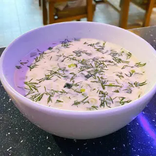 Окрошка с курицей (300 гр)