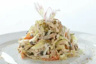 Салат мясной (250г)