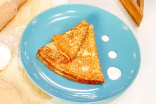 Блин со сметаной