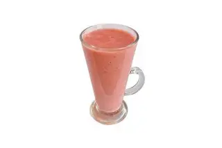 Смузи из банана и клубники