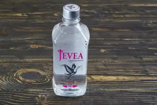 Вода Jevea негазированная