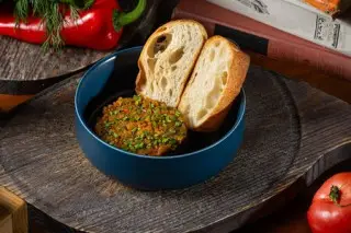 Овощная икра по-грузински 