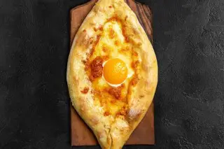 Хачапури по-аджарски