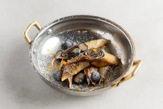 Блины с рваным мясом из говядины