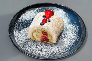 Меренговый рулет