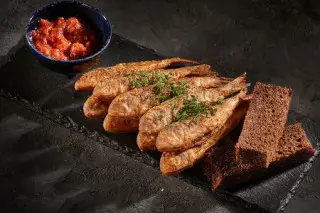 Барабулька с томатным пряным кремом