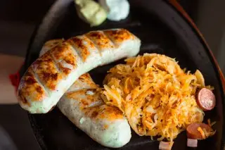 Куриные колбаски