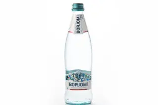 Вода Borjomi с газом