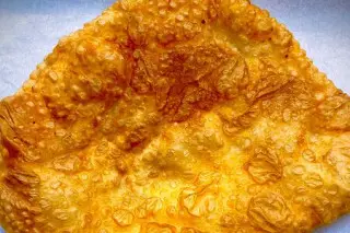 Чебурек с сыром 